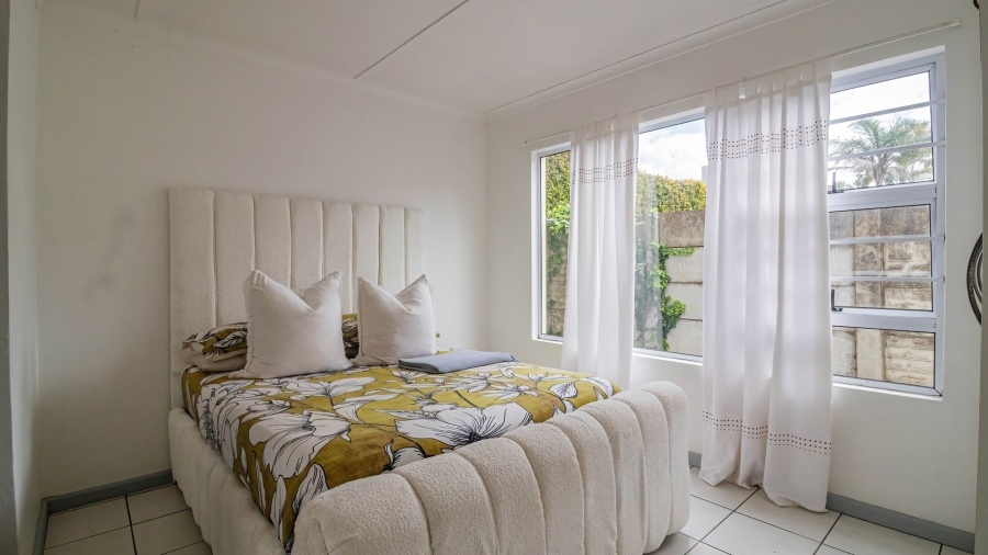 3 Bedroom Property for Sale in Bonza Bay Eastern Cape